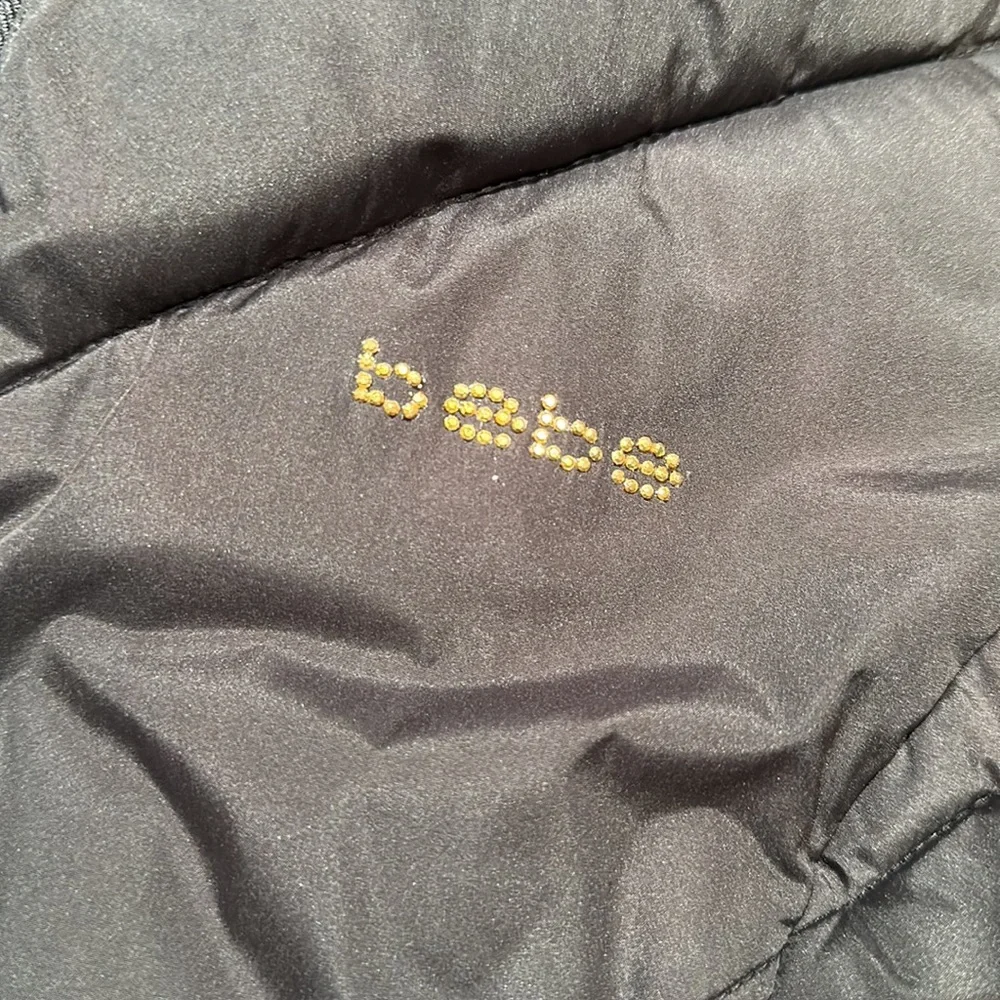 Bebe Women’s belted hooded faux fur puffer jacket - black Small - Picture 3 of 8